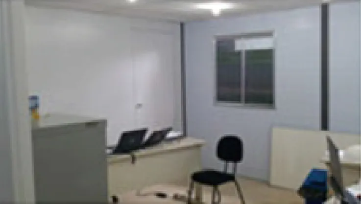 Sala de reunião em módulo habitável