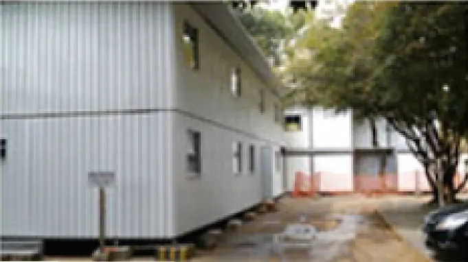 Canteiro modular instalado em área urbana